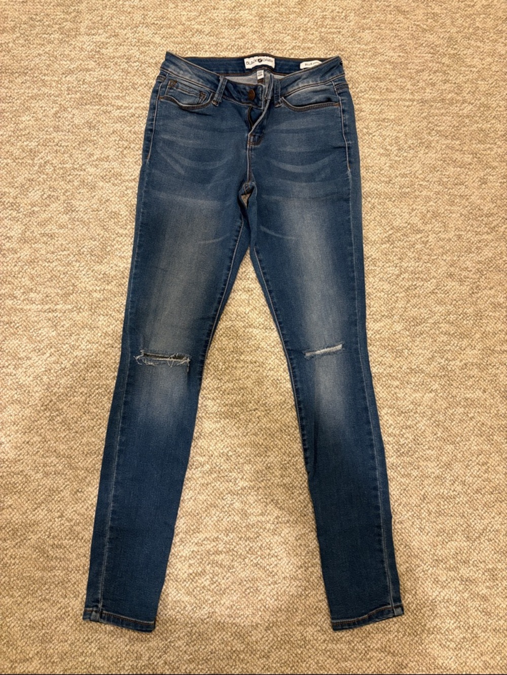 Women's Dark Indigo Skinny Jeans with Knee Tear Detail